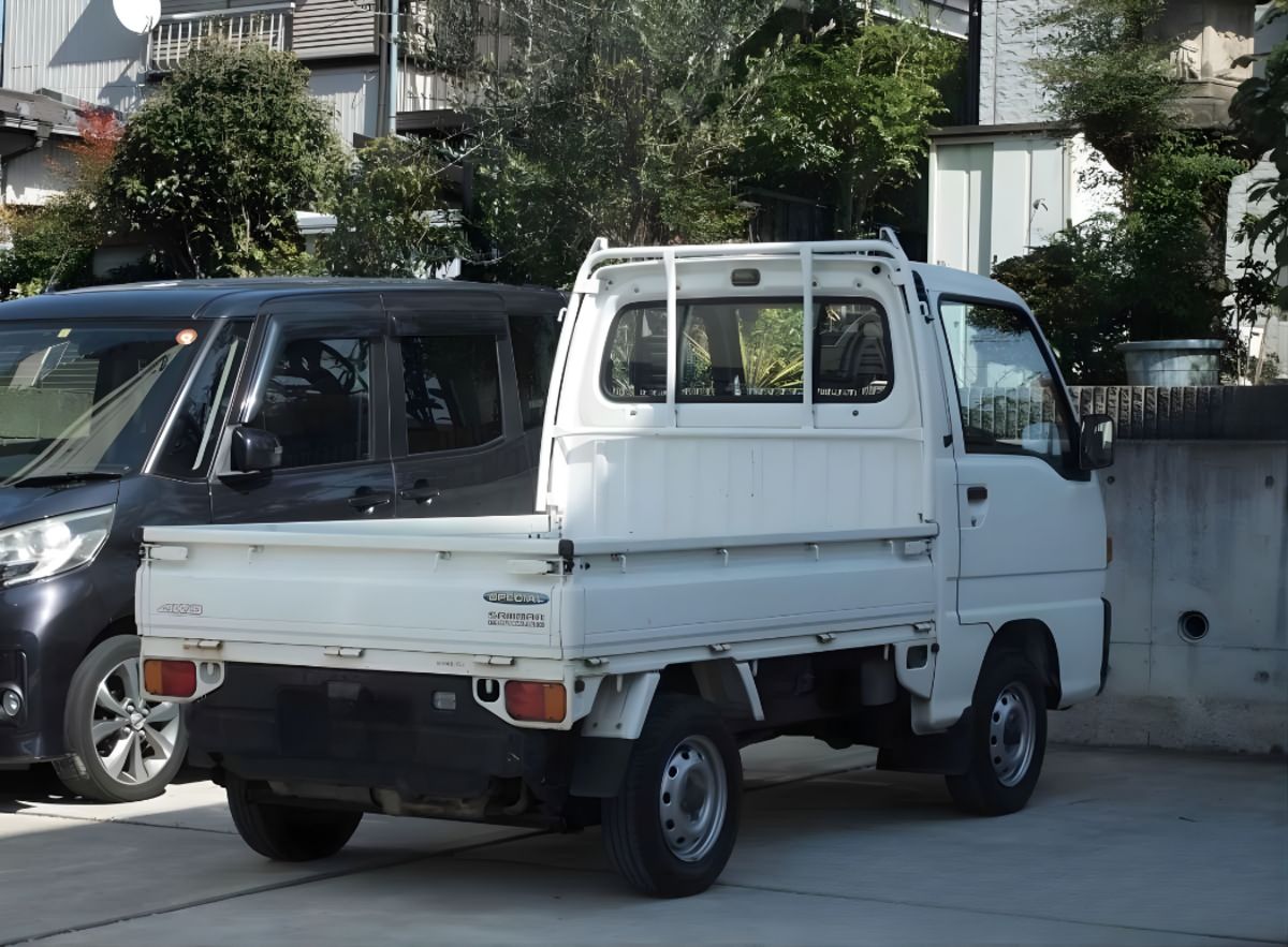 1997 Subaru Sambar Truck STD Special 2 4WD thumbnail 4